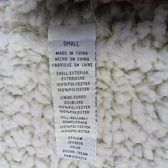 Thread & Supply  plaid & Shearling Vest. Size s - Picture 5 of 7